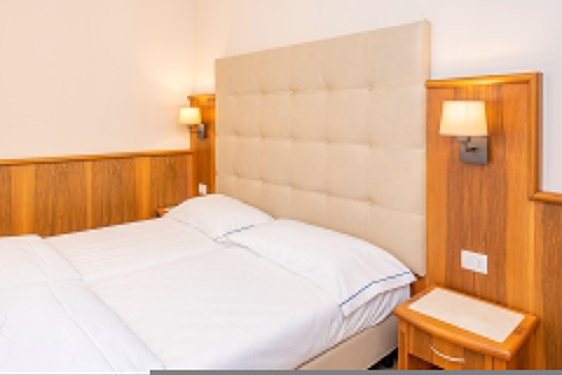 Hotel Centrale Garda  Esterno foto